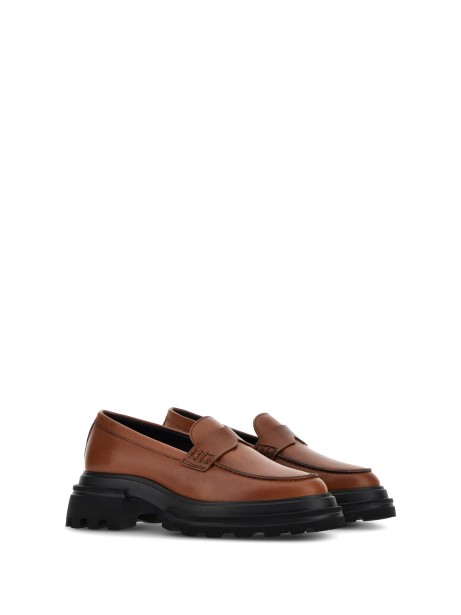 Mocassino H674 cognac in pelle 2