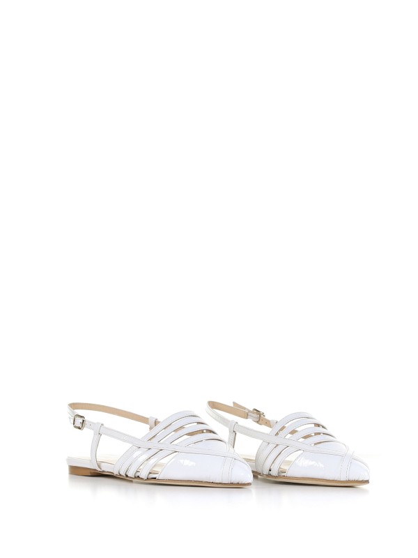 Ballerina in naplak con tallone aperto