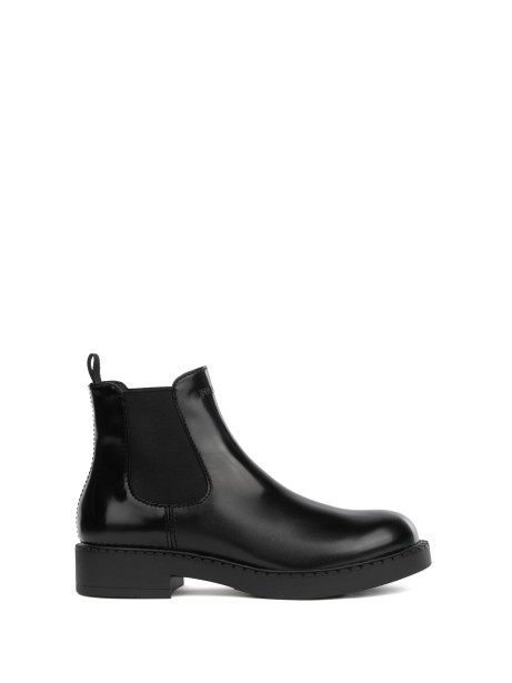 Brushed Leather Chelsea Boots