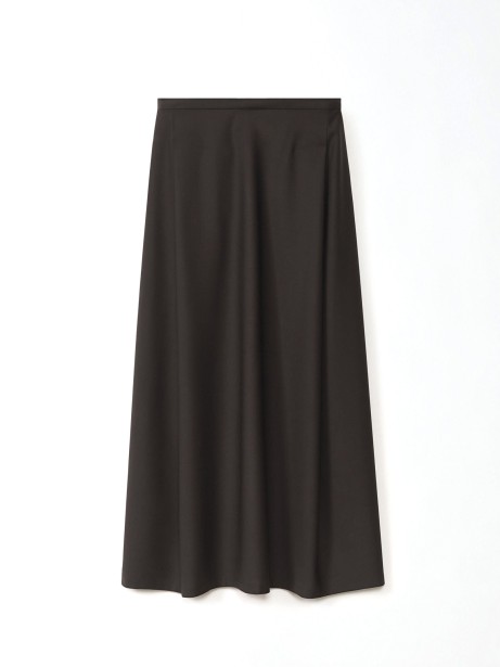 Long brown skirt