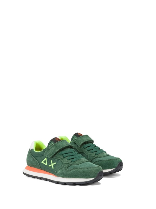 Green kids sneaker with strap
