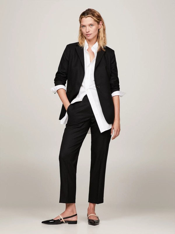 Pantaloni slim fit dritti