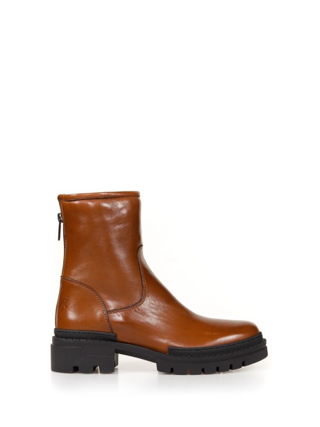 Rubber sole Ankle boot