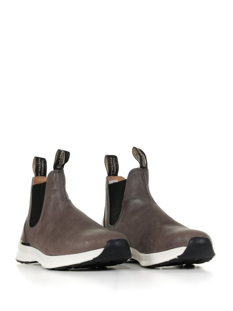 Beatles with side elastic panels