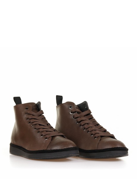 Waxed Suede P01 ankle boots