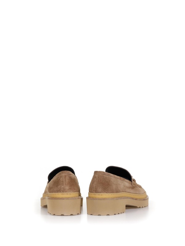 Suede loafer with buckle