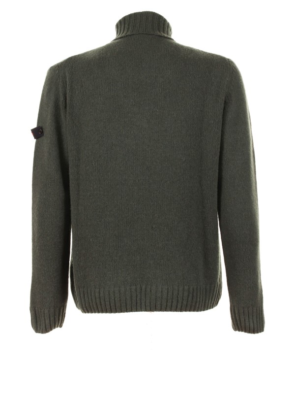 Turtleneck with texture