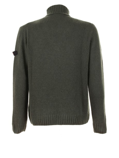 Turtleneck with texture