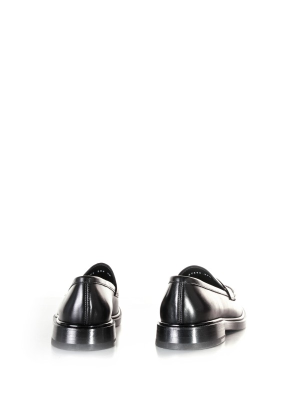 Leather loafer