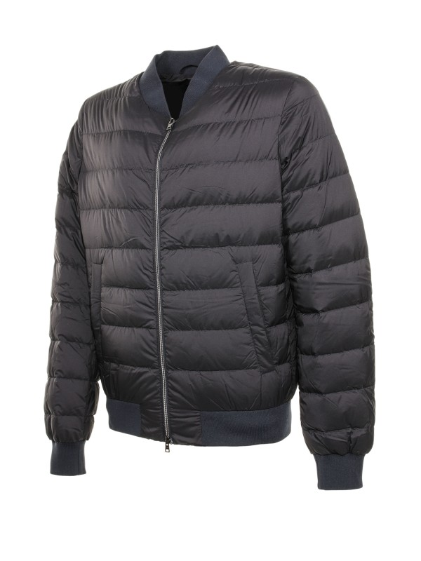 Down jacket with zip