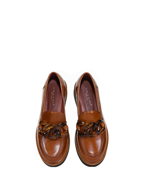 Mocassino con catena frontale