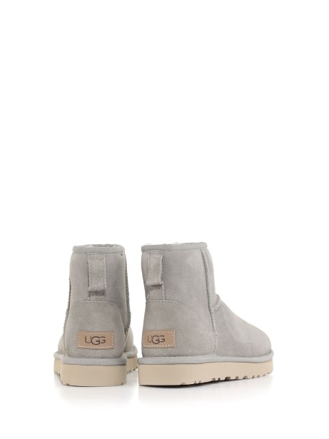 Classic Mini II ankle boots