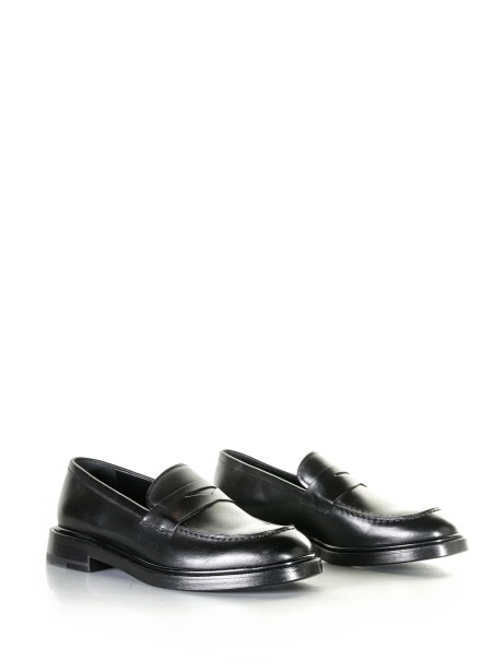Leather loafer