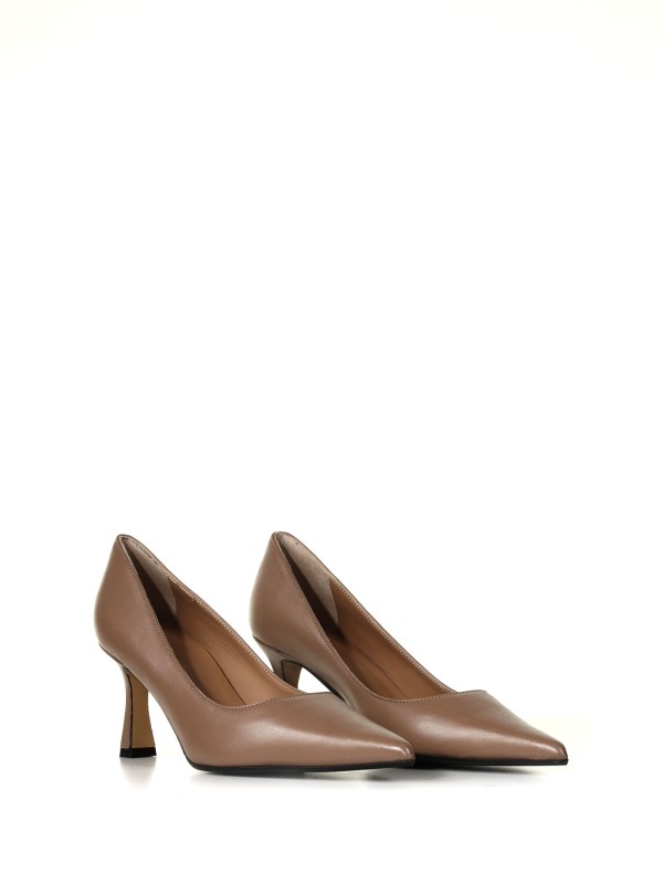 Deiene pumps