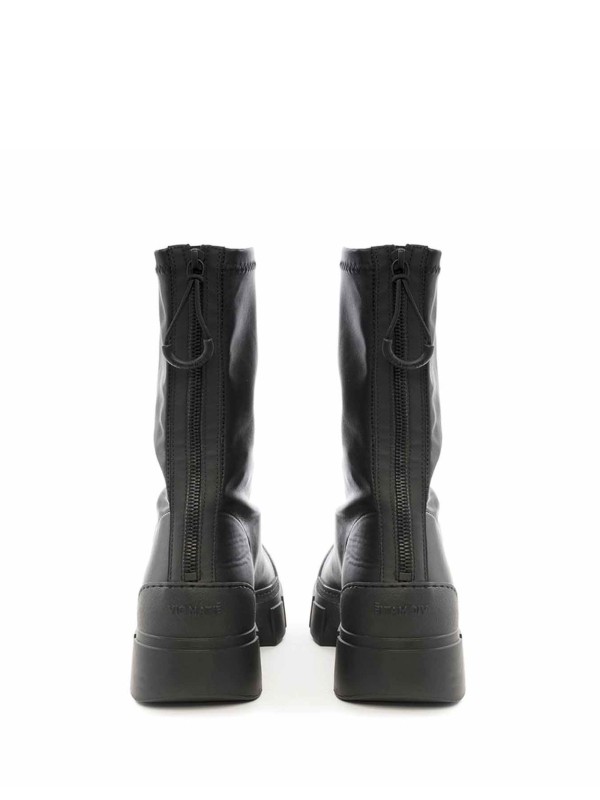 Stivaletto in pelle scamosciata