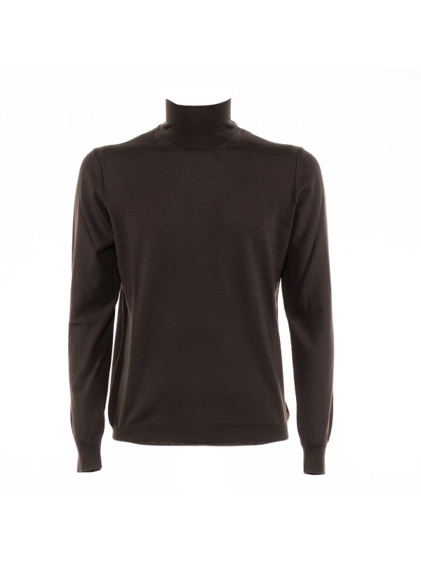 Turtleneck wool sweater