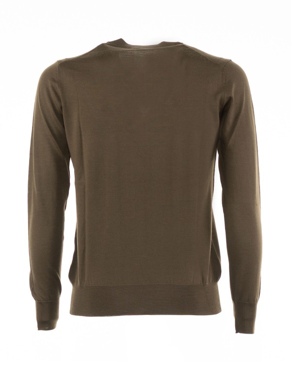 V-shaped wool sweater