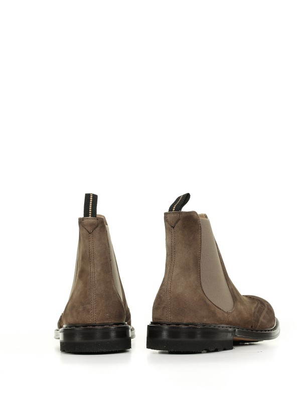 Ankle boots in aged nubuck