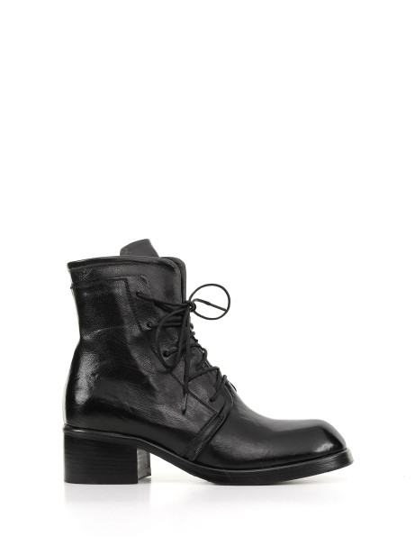 Stivaletto in pelle Stivaletto in pelle