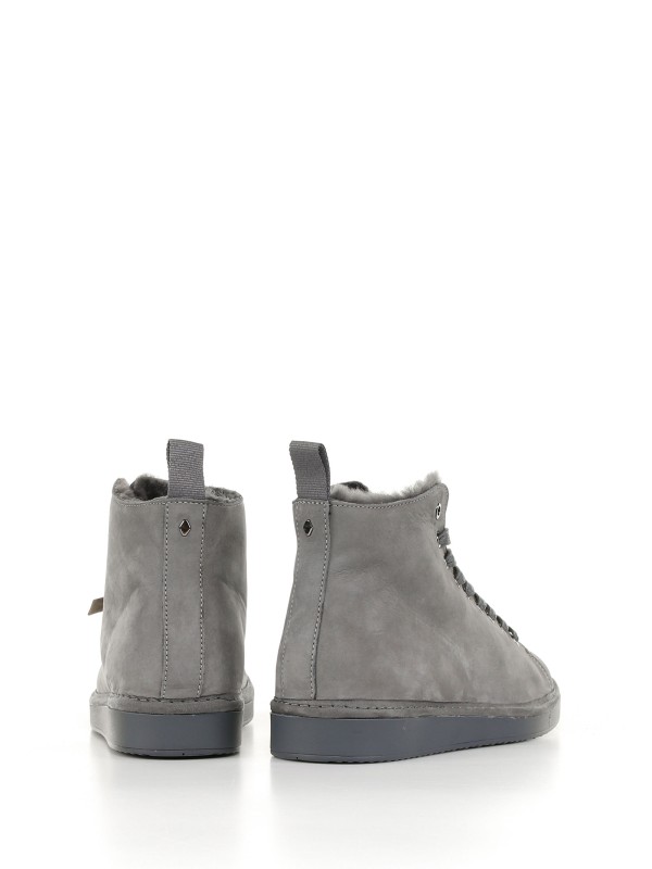 P01 ankle boot with fur lining