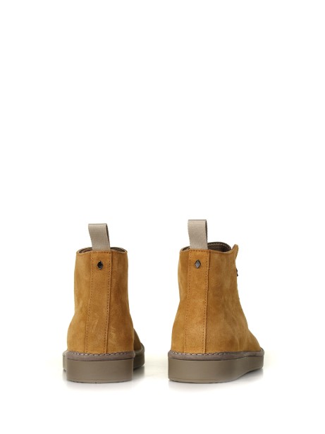 P01 suede ankle boot