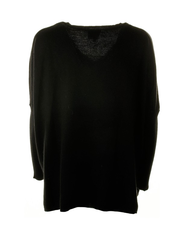 Maglia nera con scollo a V