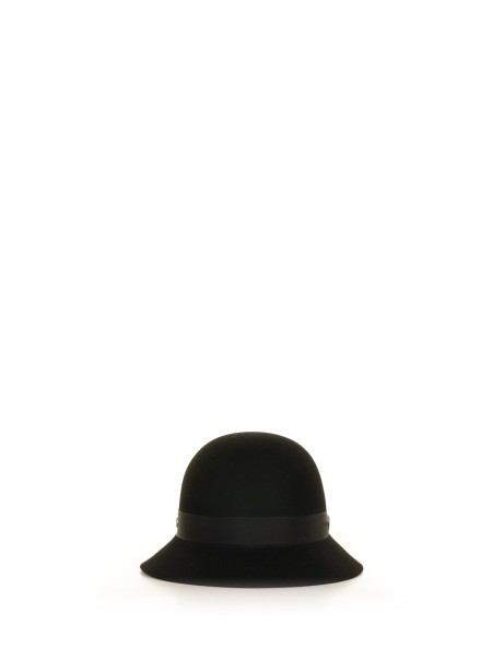 Etta Conscious hat with round cloche