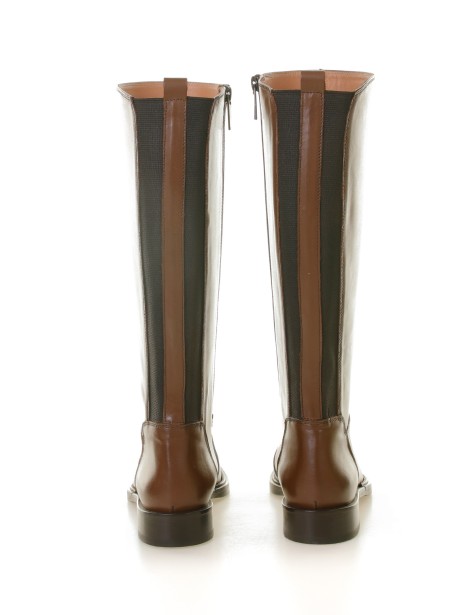 Tan colored leather boot with zip