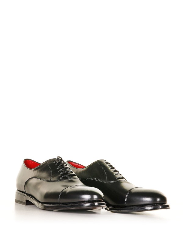 Leather Oxford with toe cap