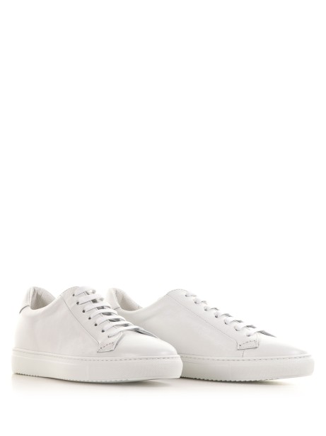 Leather sneakers