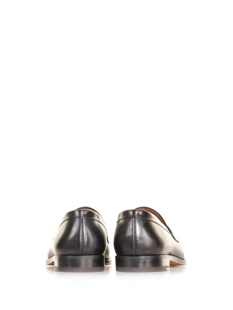 Leather loafer with band