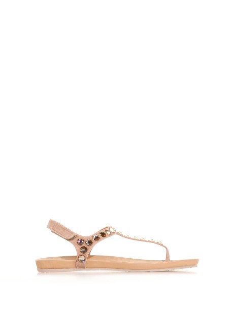 Flip flop sandal with rhinestones