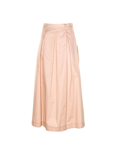 Long wide skirt with pleats