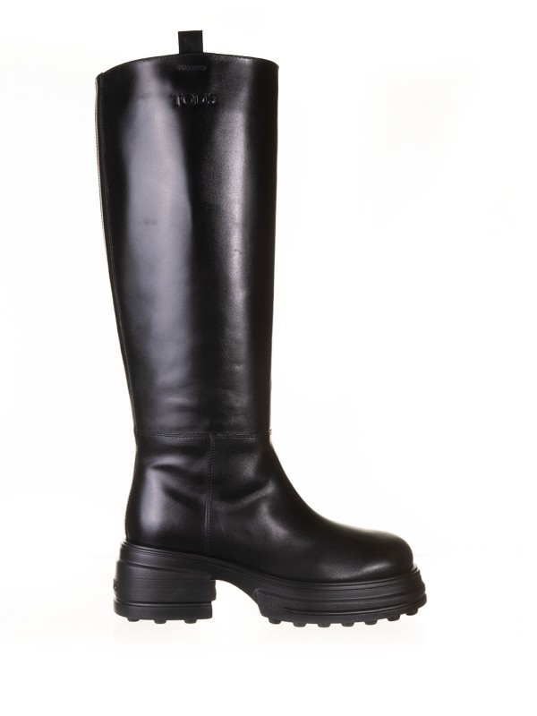 Platform boot in leather Platform boot in leather