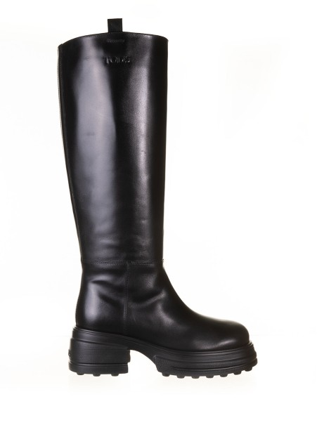 Platform boot in leather Platform boot in leather