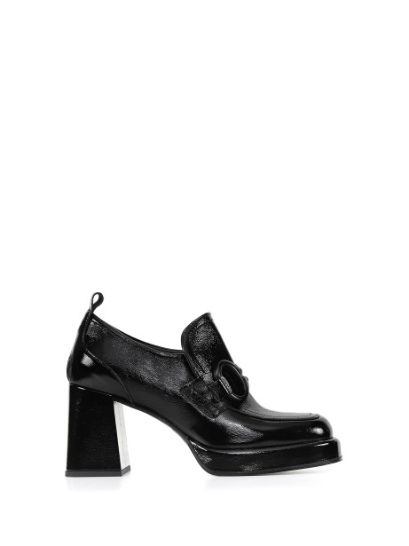 Naplack loafers with heel