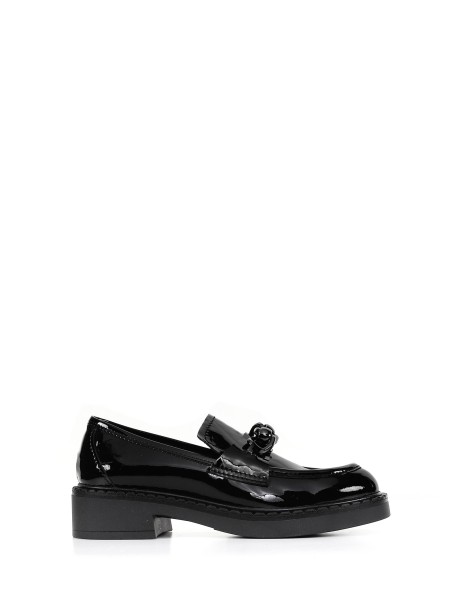 Kay loafer in patent leather