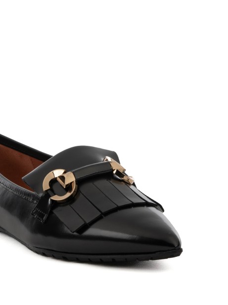 Leather Moccasin with Fringe and Clamp