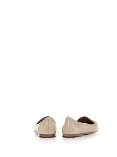 Ava loafer in nappa leather with fringes