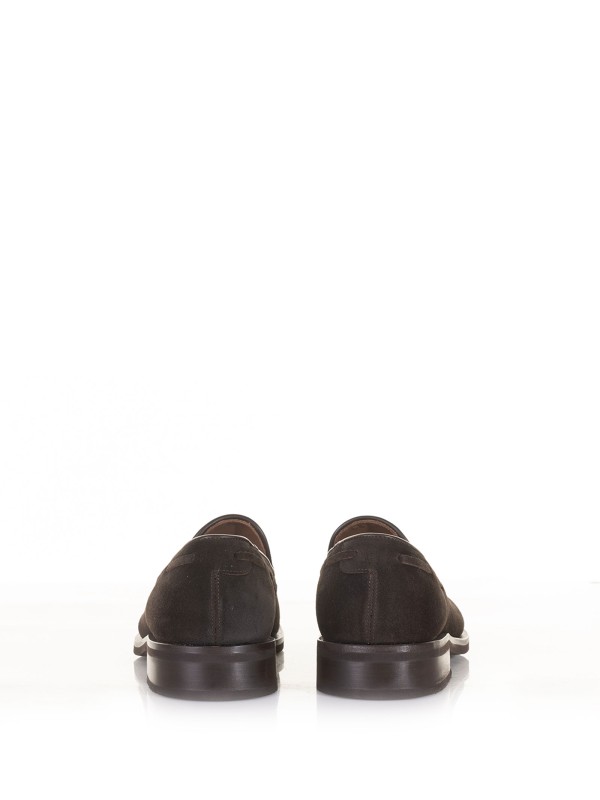 Mocassino in suede con nappine