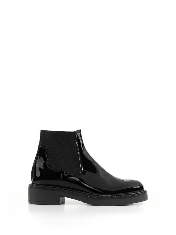 Patent leather ankle boot Patent leather ankle boot