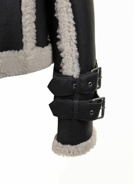 Sheepskin coat in nappa with wool details