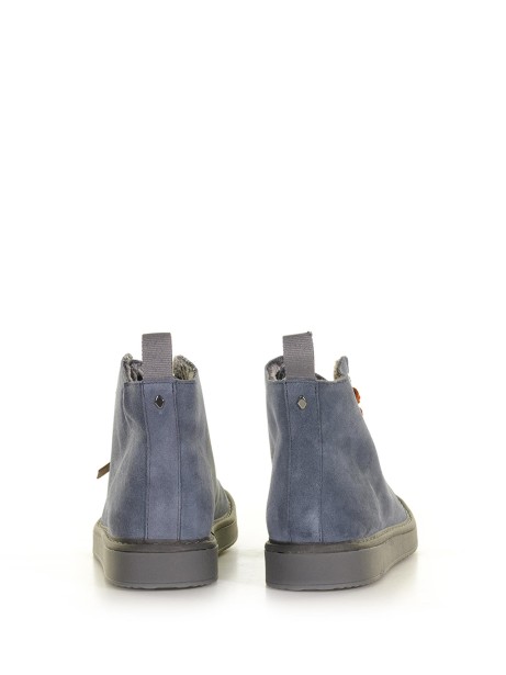 P01 ankle boot in suede lined in faux fur