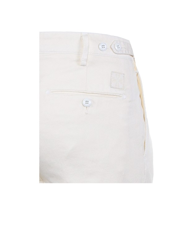 Pantalone con tasca chino
