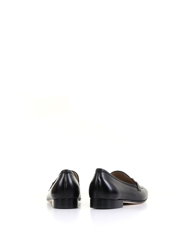 Leather loafer with horsebit detail