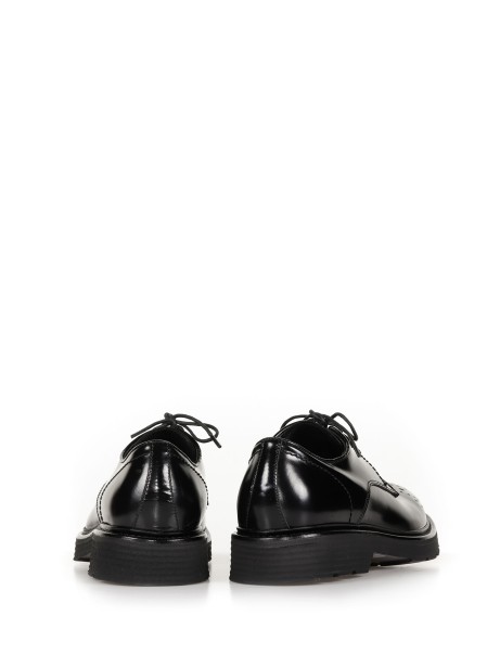 Patent leather derby