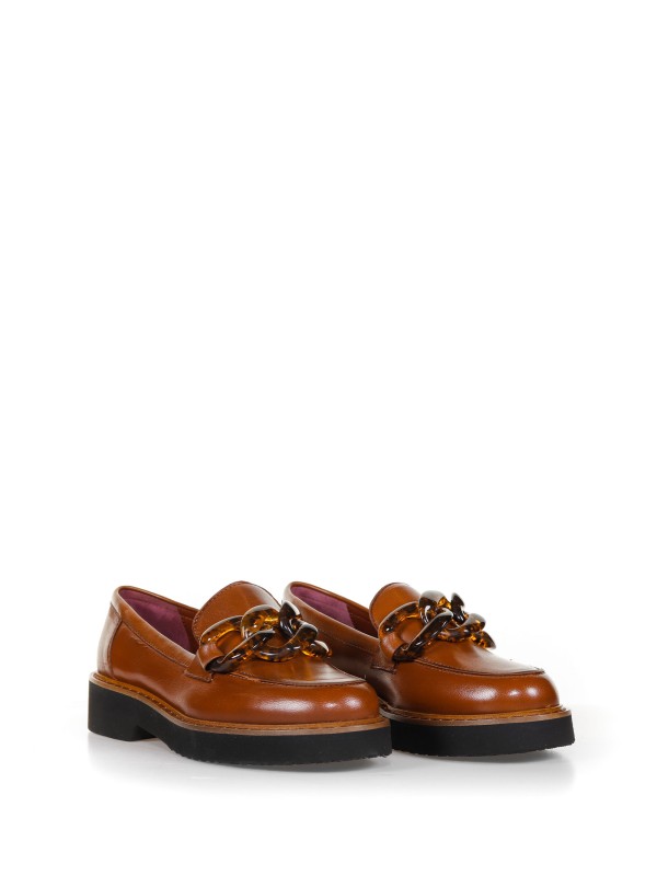 Mocassino con catena frontale