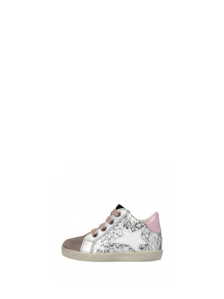 Sneakers with glitter print