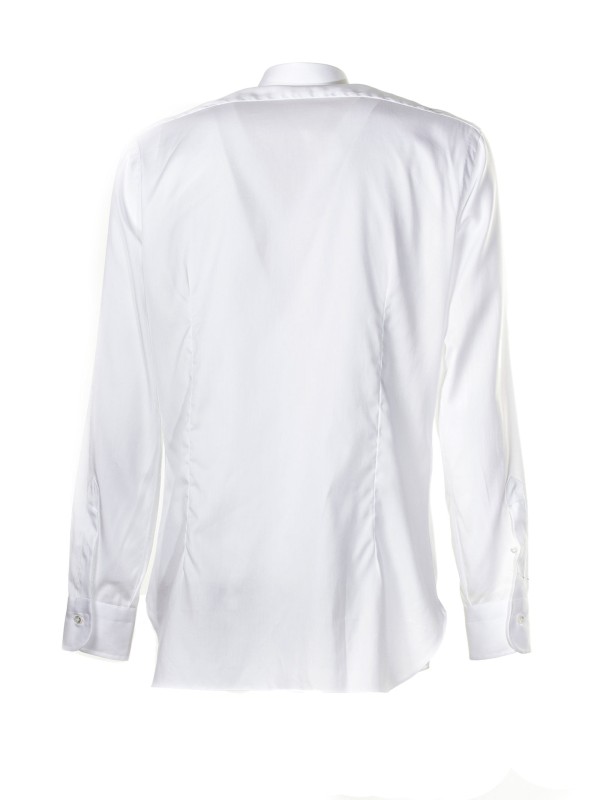 Classic long-sleeved shirt