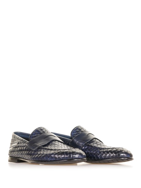 Loafer in woven leather with band